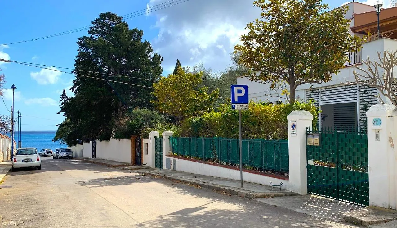 Affittacamere Villa Amalia Mondello
