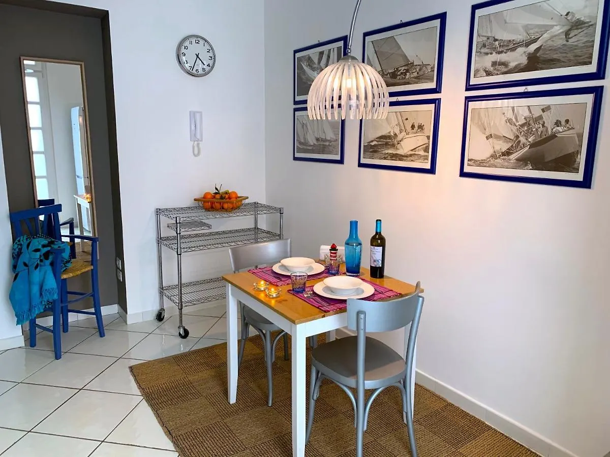 Villa Amalia Mondello Guest house